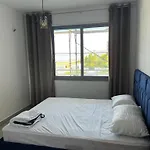 Seaview Apartment